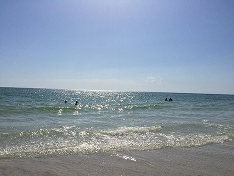 liz-tomey-at-coquina-beach